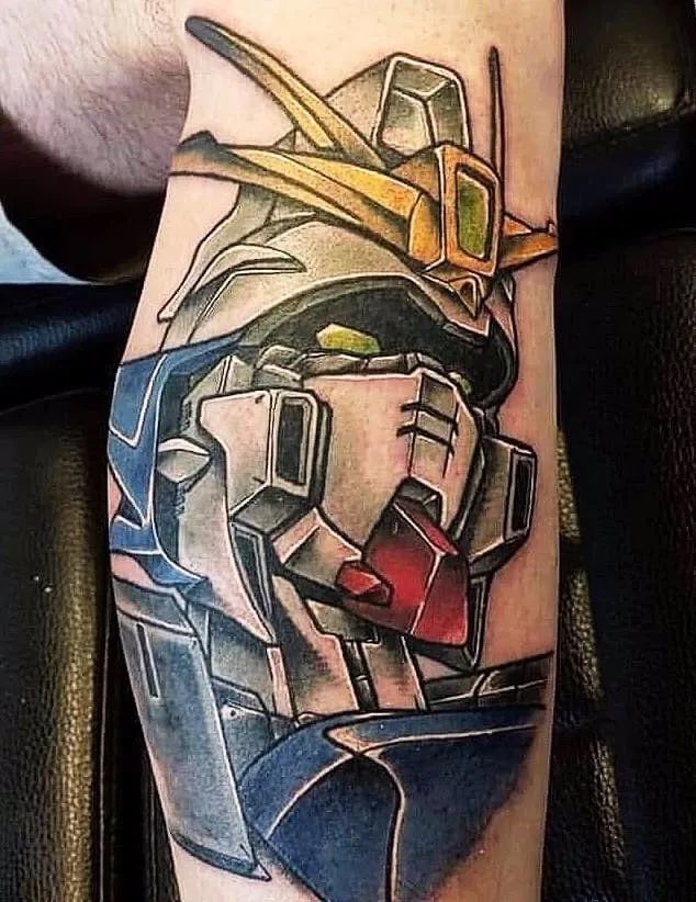 模玩控:高达身上纹,酷炫社会人