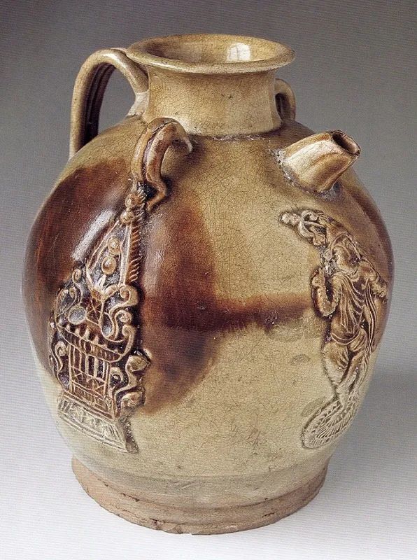 长沙窑|长沙窑褐斑贴花舞蹈人物瓷壶