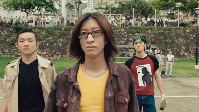 古惑仔"肥尸"内地走穴捞金,五位大汉守护,开直播与粉丝互动