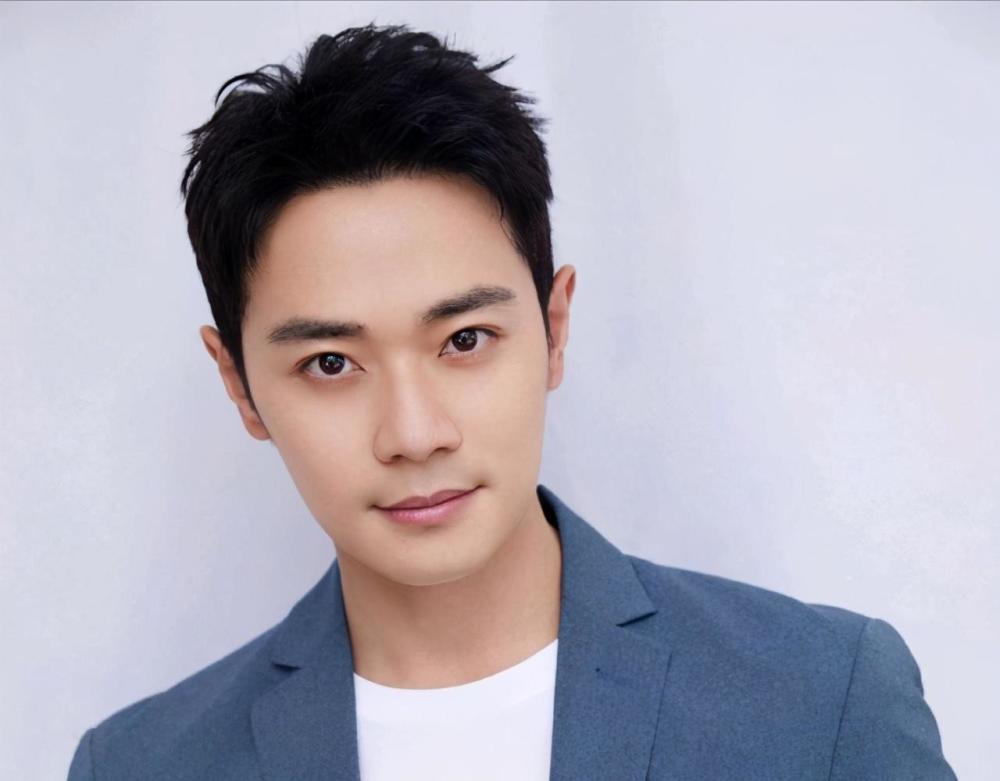 演员请就位|《演员请就位》曹骏评级倒数，实力演绎渣男许幻山，获陈凯歌力挺