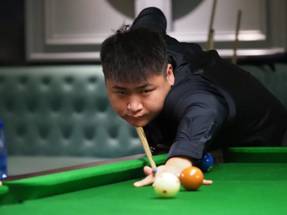 当年敢和"准神"追一晚上的没几个,他算一个