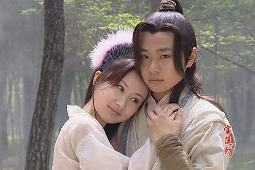 曹骏|曹骏被评倒数第一失去信心，陈凯歌尔冬升忙安慰：随时联系我！