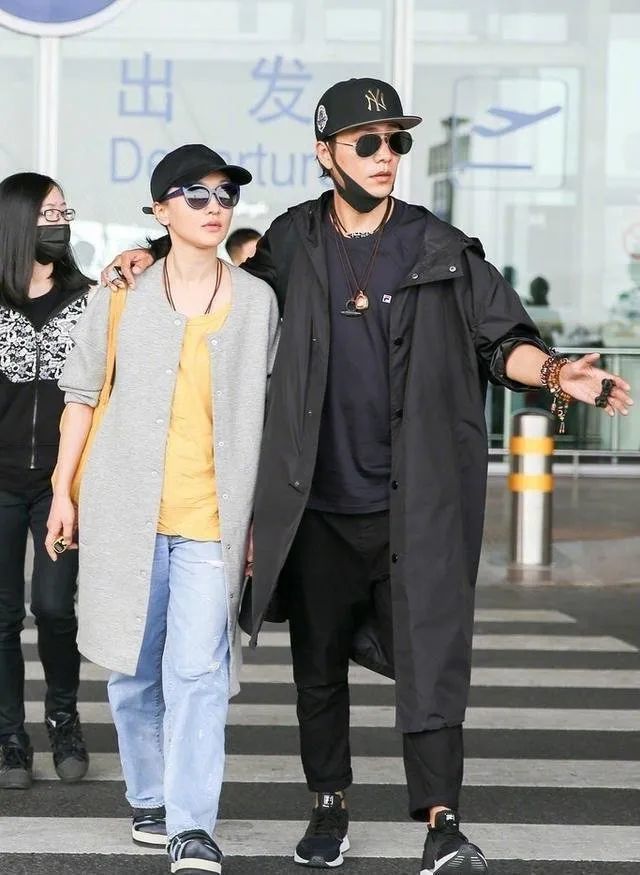 周迅|一个未婚有子、一个频传婚变，谁说世界上没有异性纯友谊？