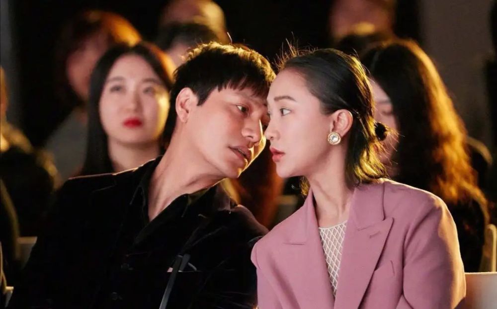 周迅|一个未婚有子、一个频传婚变，谁说世界上没有异性纯友谊？