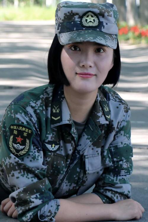 各兵种女兵颜值大比拼,神仙打架,你最钟意哪个?