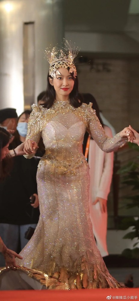 王一博|金鹰被吐槽依旧是“水鹰”，观众喜爱男演员提名者只有王一博到场