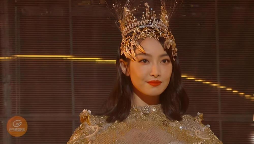 金鹰奖|金鹰奖晚会要冷场，提名男演员仅王一博出席，杨幂蒋丽雯不到场？