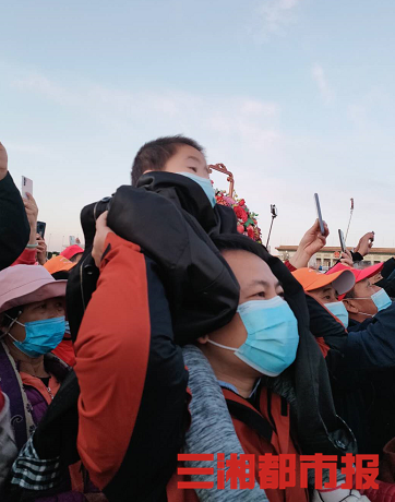 北京|共圆英雄梦丨抗疫脑科医生带患病老父亲赴北京圆梦