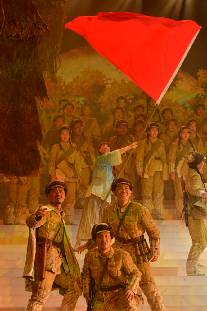 中国人民志愿军|民族歌剧《同心结》在成都首演 现场观众抹泪