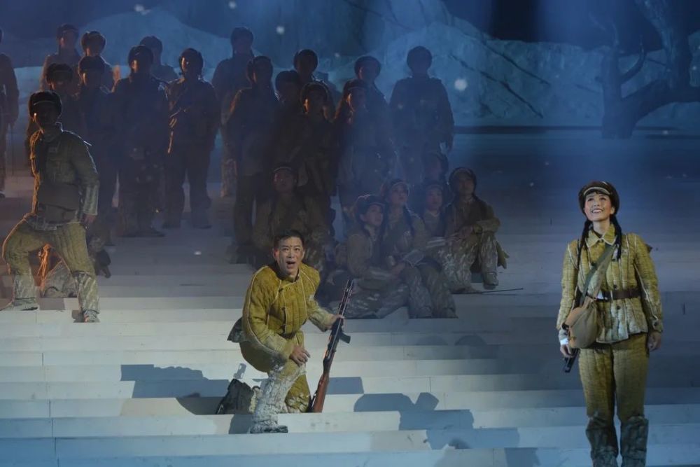 中国人民志愿军|民族歌剧《同心结》在成都首演 现场观众抹泪