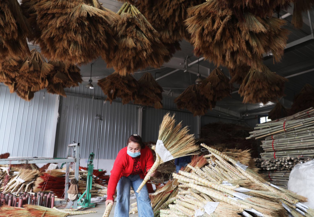 北京|北京帮扶90个旗县中仅剩的两个未摘穷帽县，正挂牌督战