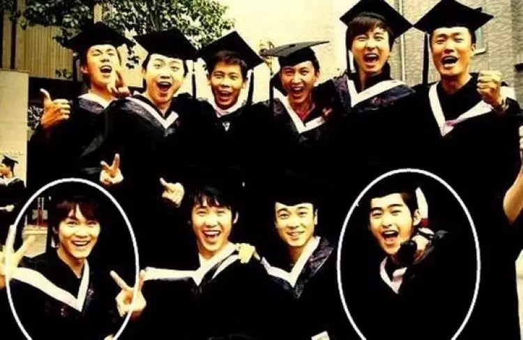 王凯|王凯又没得奖，侯鸿亮又要挨骂？