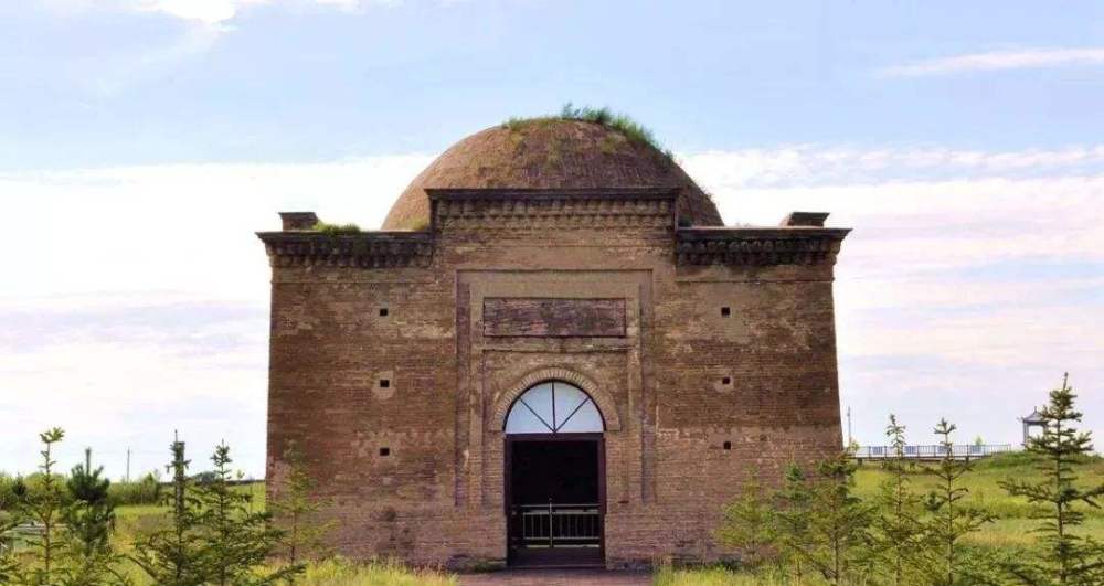 现如今发现了很多古代皇帝的陵墓,为什么偏偏没有元朝皇帝的?_腾讯新