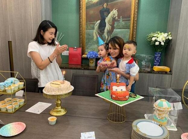 郭晶晶|霍启刚为郭晶晶庆生，高调表白爱妻，夫妻俩手捧蛋糕出镜甜蜜爆表