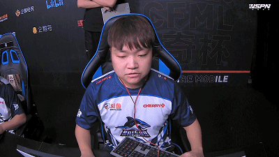 白鲨xiub夺mvp证明自己肖奇伦单点屡屡建功