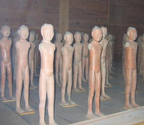 汉代|汉阳陵发掘后，出土大量的文物，其中三个陶俑身上充满不解的谜团