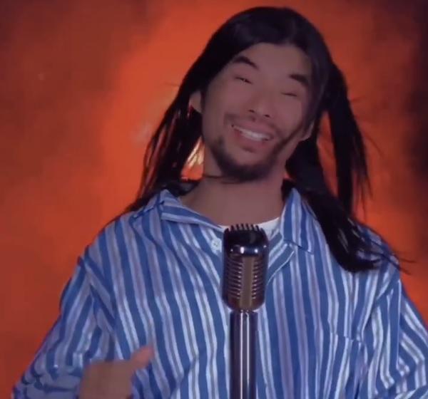 面筋哥|面筋哥穿病服深情献唱，肺癌晚期的他，放不下如日中天的事业！