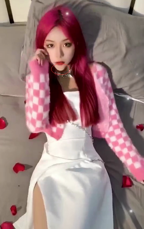 刀小刀放出新照片双下巴变尖下巴网友p得太狠了吧