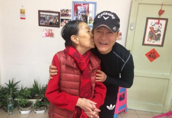 杨志刚|演员2：杨志刚演技遭批评，演了17年的戏，为何在这个节目显得格格不入？