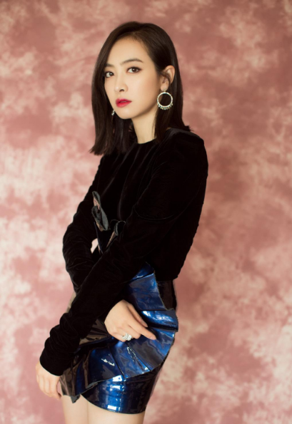 金鹰女神|说好的金鹰女神，她却和金鹰奖没半毛钱关系？