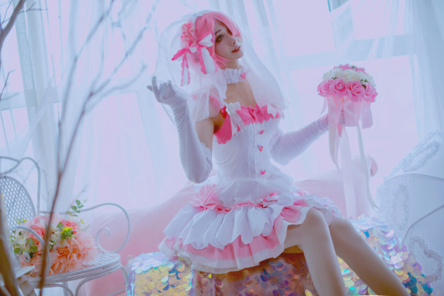 从零开始的异世界生活拉姆花嫁cosplay