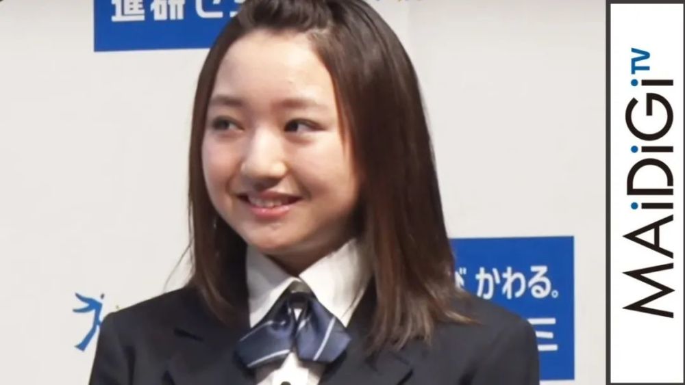 吉娜|吉娜怀孕了，技术流分析她的孩子会遗传整形前吗？