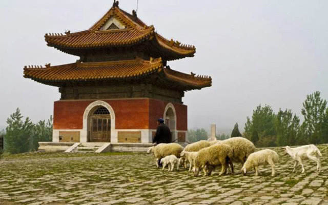 大清都亡了,为什么还有人守皇陵,又是谁给守陵人发工资?