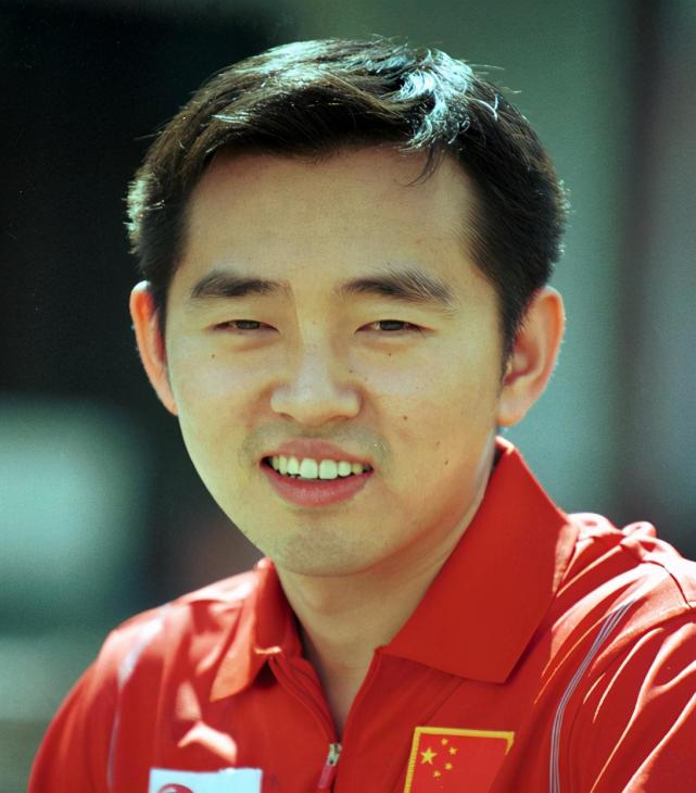 迟到的祝福国乒前女乒主帅孔令辉昔日乒乓王子祝您生日快乐