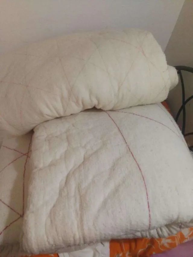 用厚棉被当床垫行吗?有什么注意事项?这样做要才能保证家人健康