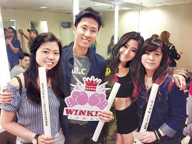 黎嘉骏|28岁演员黎嘉骏坠楼身亡，父母认尸现场崩溃痛哭，亲姐拒绝透露死因