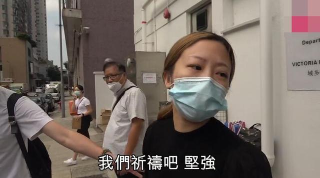 黎嘉骏|28岁演员黎嘉骏坠楼身亡，父母认尸现场崩溃痛哭，亲姐拒绝透露死因