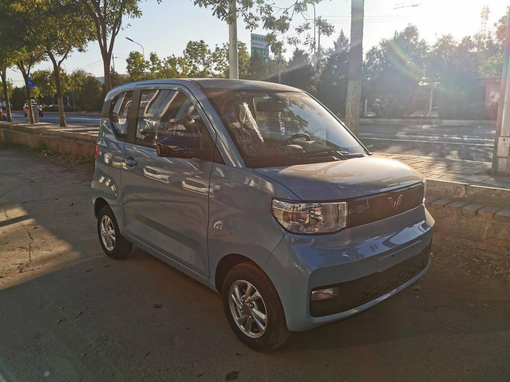 小鹏|实地探店，比亚迪汉“变相加价” 宏光MINI EV北京遇冷