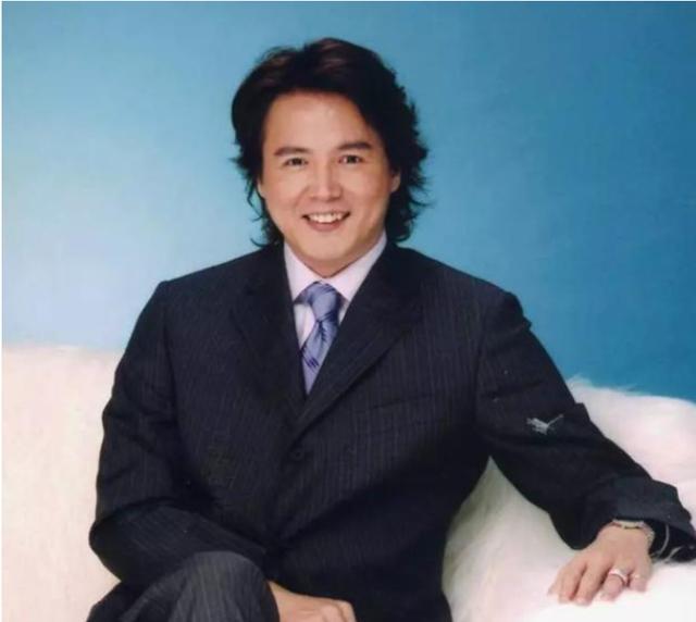 1996年,林瑞阳见到26岁张庭,脚底发麻,暗惊:"要出什么事了"