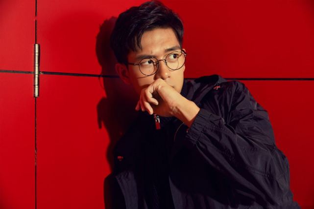 杨紫卡点为李现庆生 佟言 夫妇再发糖 腾讯网