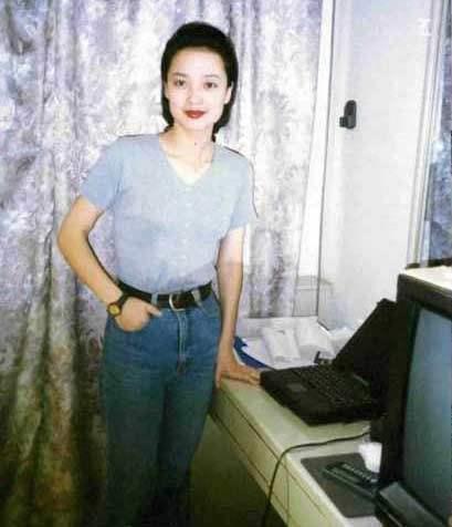 干儿子"抢走",婚后为3亿钱财翻脸,今怎样了|张纪中|樊馨蔓|离婚|肖齐