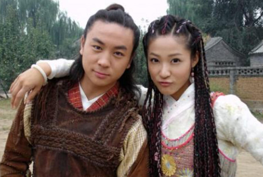 像电影《笑林小子》《新乌龙院》《十兄弟》和电视剧《少年包青天》