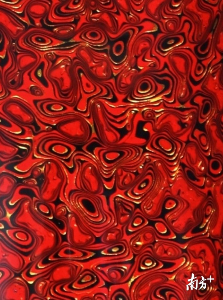 杨细容|“寻师访匠”看揭阳金漆艺人杨细容：岁月悠悠卅余载，传统漆艺绽新花