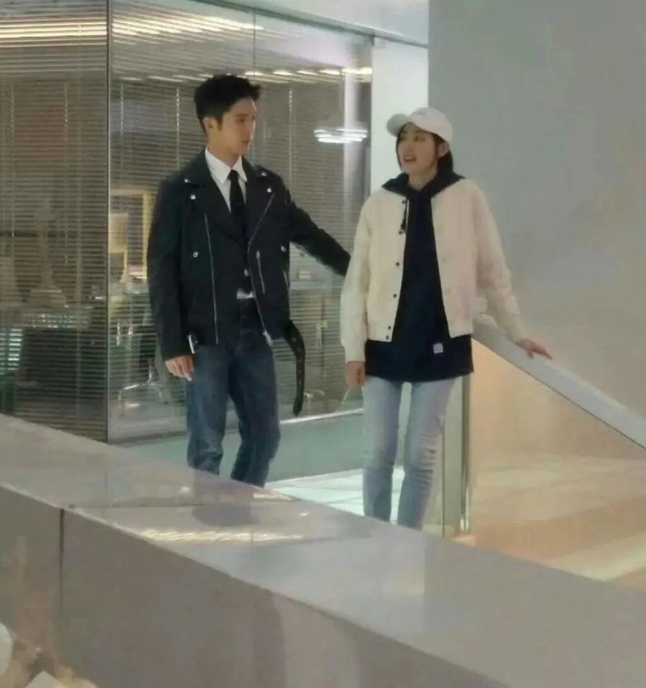 成毅|成毅袁冰妍：最不体面的cp