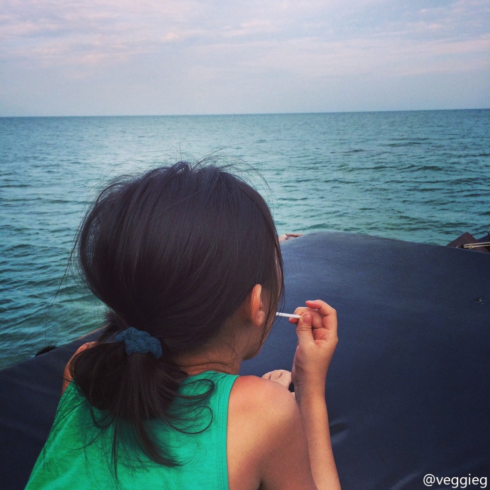 李亚鹏|李亚鹏罕见分享女儿小时候唇裂手术后照片，李嫣嘴唇上还贴着胶布