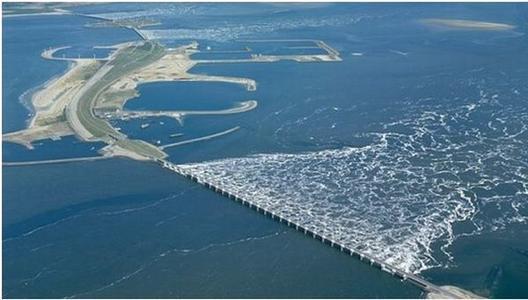 荷兰围海造陆图片
