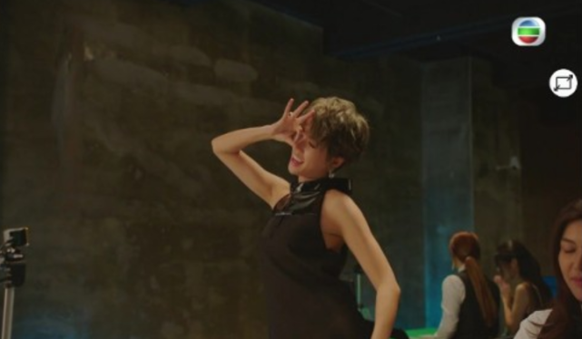 使徒行者3蔡思贝扮可爱黄智雯舞姿撩人