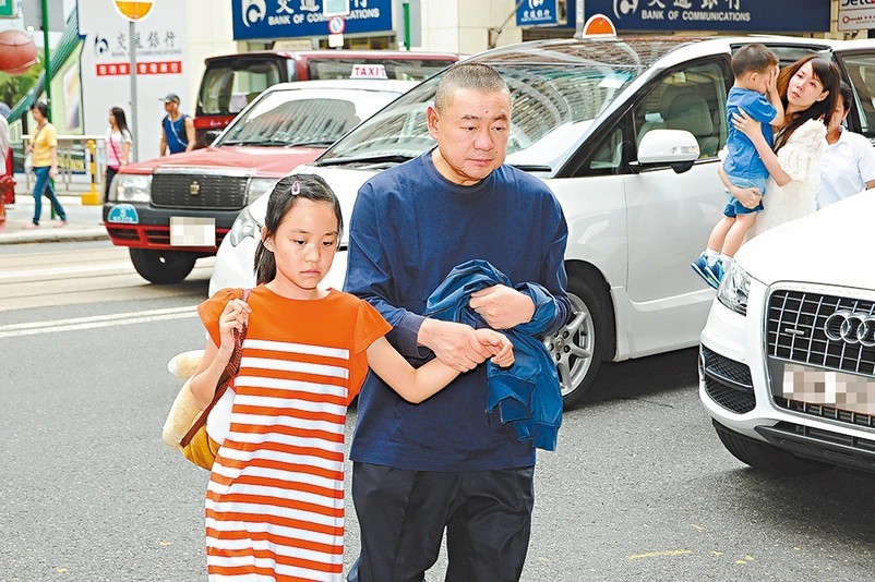 刘銮雄18岁女儿被曝失所有物业努力赚取大刘认同曾拥3亿珠宝