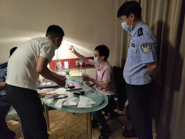 犯罪团伙|高智商犯罪团伙！头目竟是重点大学研究生