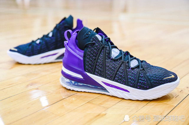 冠军荣耀的决胜武装nikelebron18黑紫全新配色