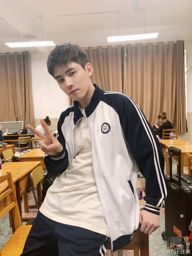 哇唧唧哇|哇唧唧哇开会语音被曝，任豪夏之光被处罚，一个放暑假一个放寒假？