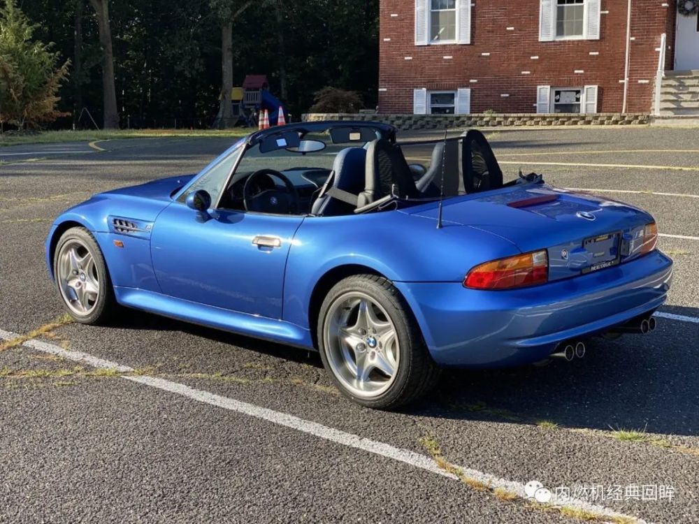 宝马z3m敞篷跑车