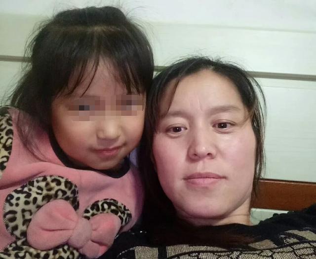 对于贺美玲而言,她只要活着一天就会为女儿讨回公道.