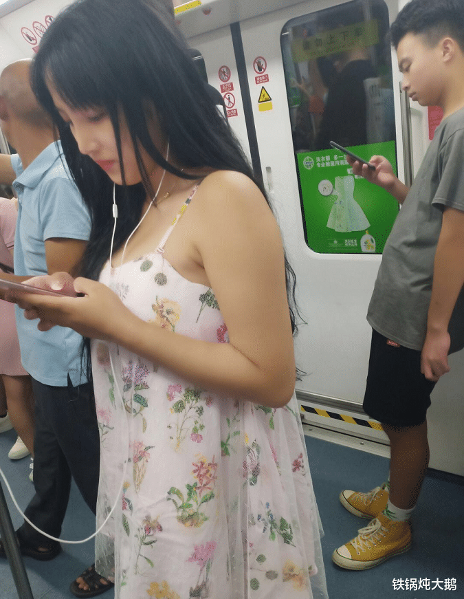 男生不会"拱白菜"是什么体验?哈哈哈……终于体验了一把莺莺燕燕