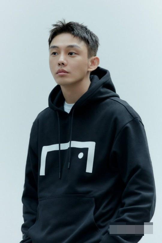 刘亚仁成功甩肉20斤!下颚线明显颜值回巅峰,网友:吃不下晚饭