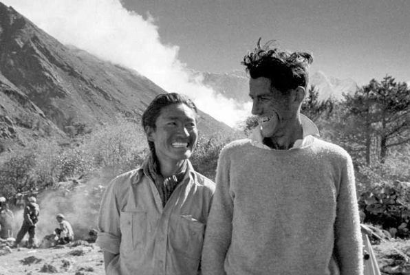 埃德蒙·希拉里|全球最先登顶珠峰的两个人，为何要立下秘密誓约？46年后水落石出